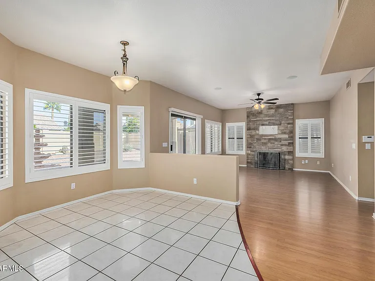4334 E Anderson Dr — Photo 11