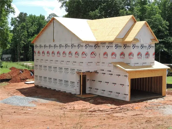 214 Lynn Rd, Bethlehem, GA 30620