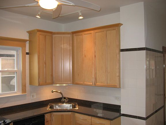 3rd image of 4814 N Bell Ave #1