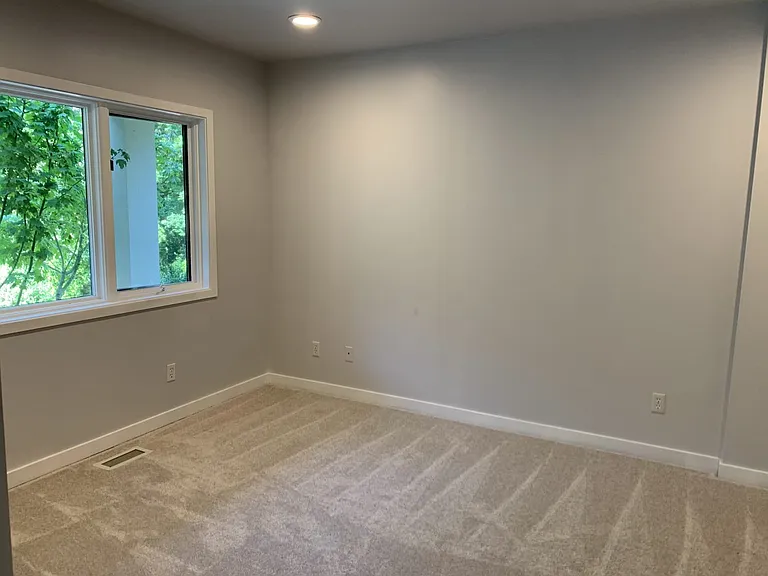 11950 NE 36th Pl — Photo 12