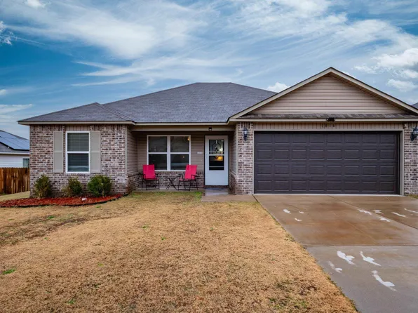 1816 Honeycomb St, Sherwood, AR 72120