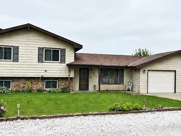 3027 Timber Edge Dr, Columbus, NE 68601