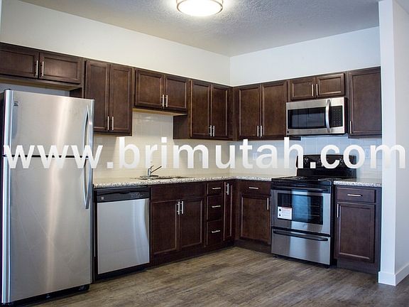 2nd image of 3225 S 900 E #209