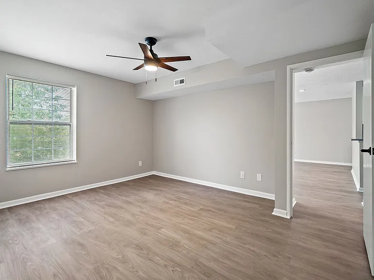 Cherry Tree Village Apartments — Photo 36