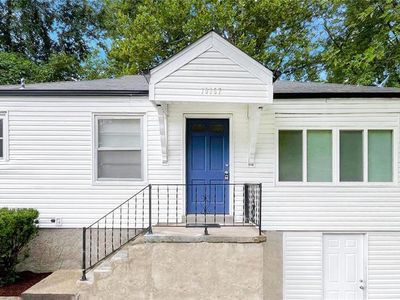 10157 Winkler Dr, Saint Louis, MO, 63136