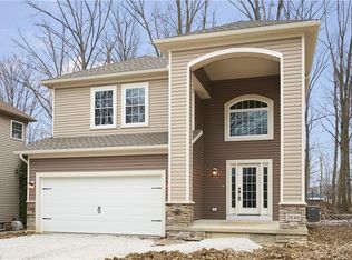 2040 Lloyd Ct, Wickliffe, OH 44092