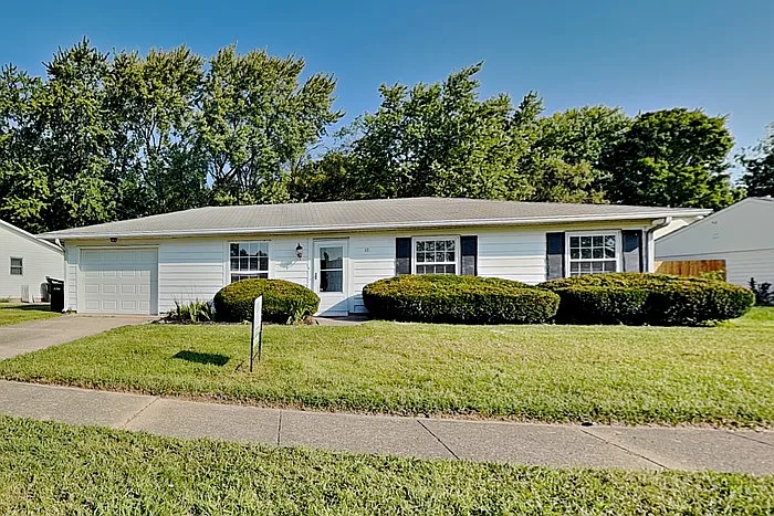 631 Holiday Dr