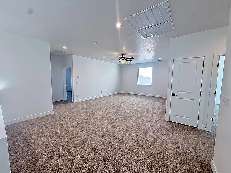 2655 E Suniva Way — Photo 7