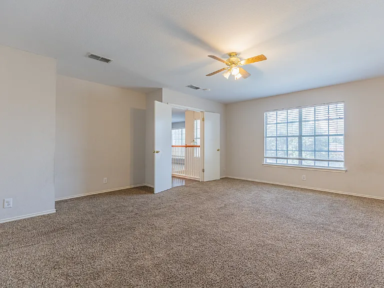 3604 Meade St — Photo 20