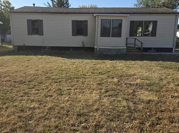 703 W Cedar Ave, Norfolk, NE 68701