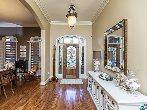 4th image of this home