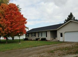 8915 Lake Rd, Hicksville, OH 43526