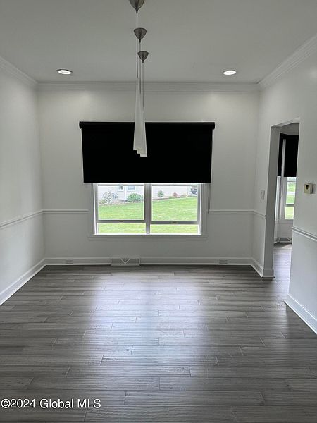 4th image of 88 Rockrose Drive