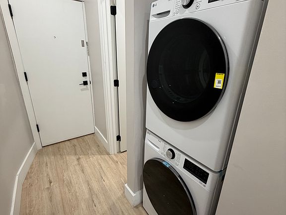 3rd image of 330 50th St #44D