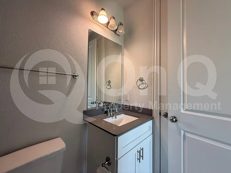 588 Hutchinson Ln — Photo 24