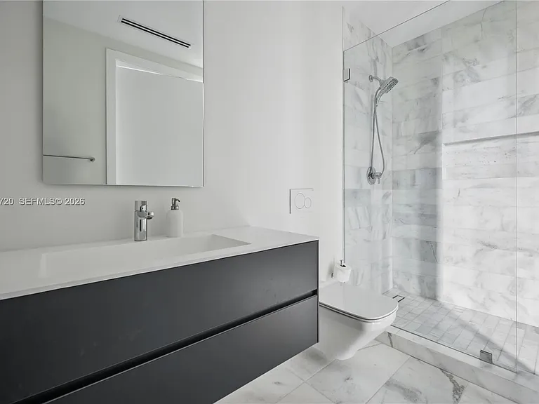 420 N Hibiscus Dr — Photo 24