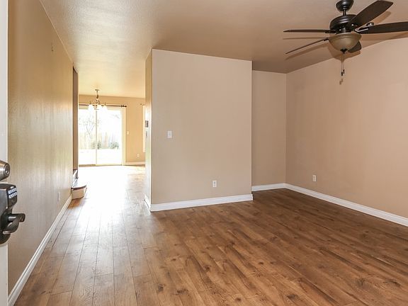 4th image of 3724 185th Street Ct E