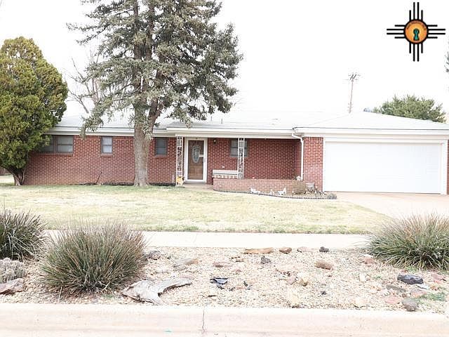 1st image of 105 Merrill Dr