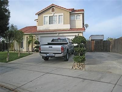 1st image of 725 Salamanca Ct