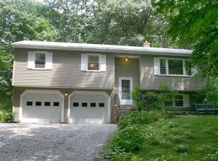 98 Judd Rd, Coventry, CT 06238