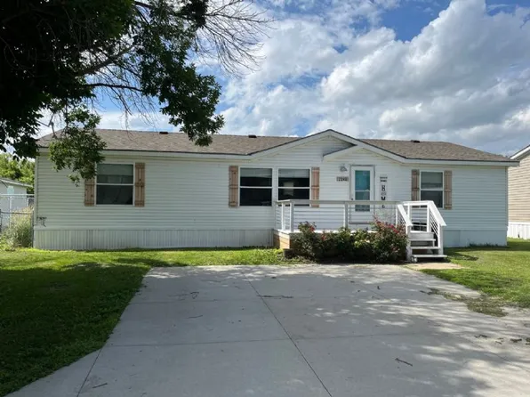 2040 30th Ave, Council Bluffs, IA 51501