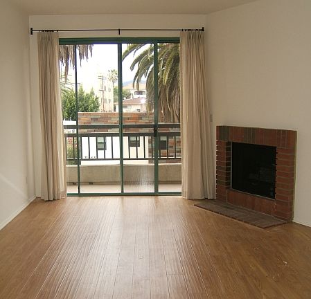 5th image of 11660 Mayfield Ave APT 202