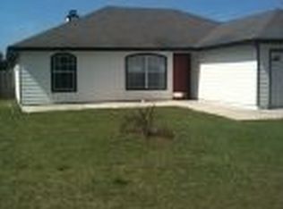 4446 Loveland Pass Dr E, Jacksonville, FL 32210