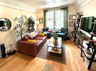 1439 W Foster Ave #3, Chicago, IL 60640