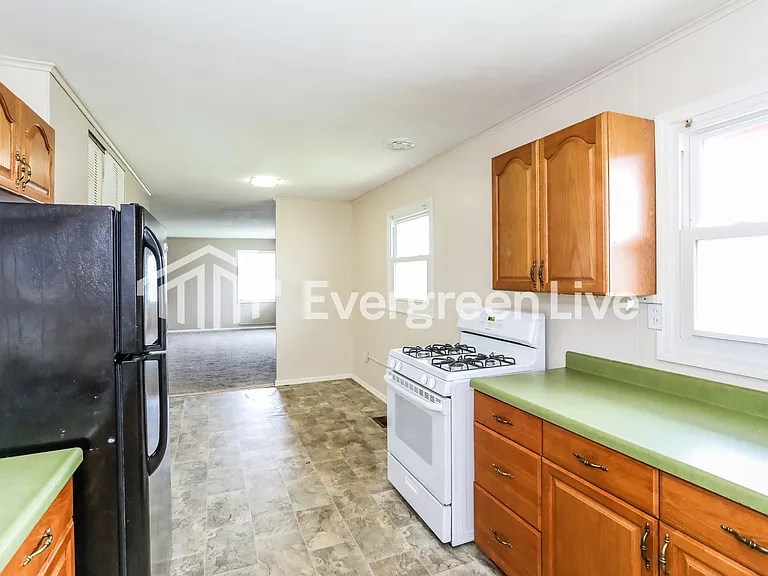 2534 Adams Rd — Photo 6