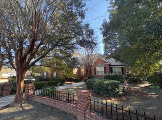 641 Lake Frances Dr, Charleston, SC 29412