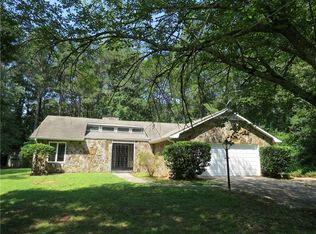 110 Hill Chase Ct, Fayetteville, GA 30214