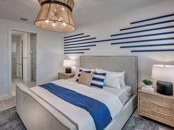 Owner s suite with natural light