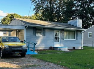 6715 Fairview Dr, Quinton, VA 23141