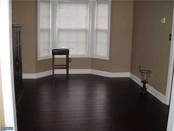 5th image of 24 Greer Dr