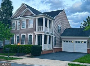 10557 Poagues Battery Dr, Bristow, VA 20136