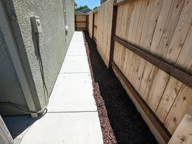 4283 Lasalle Dr — Photo 10