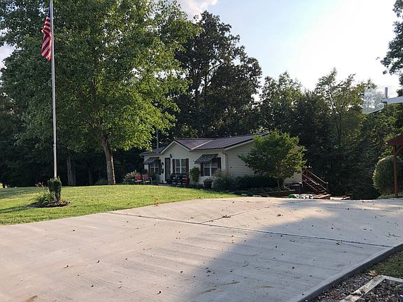 2nd image of 267 Abby Leigh Ln