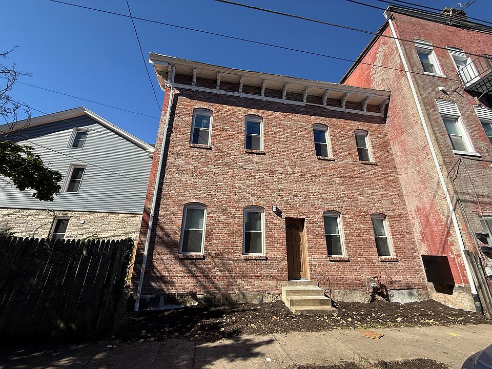 1st image of 1546 Fulton St