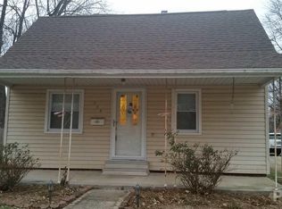 240 W Olive St, Canton, IL 61520