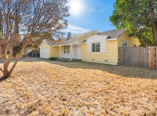 7043 Demaret Dr, Sacramento, CA 95822