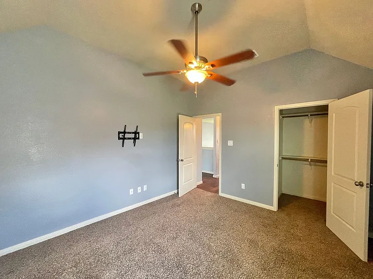 3607 Rusack Dr — Photo 30