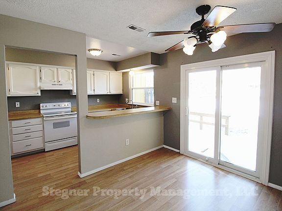 4th image of 324 Sundance Cir N #C303