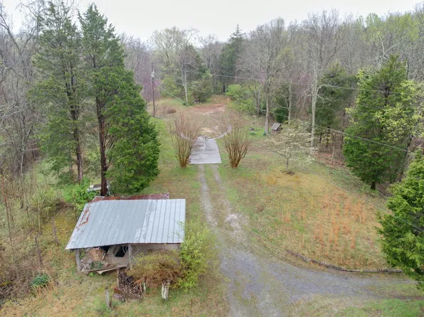 236 Buzzard Roost Rd, Bulls Gap, TN 37711