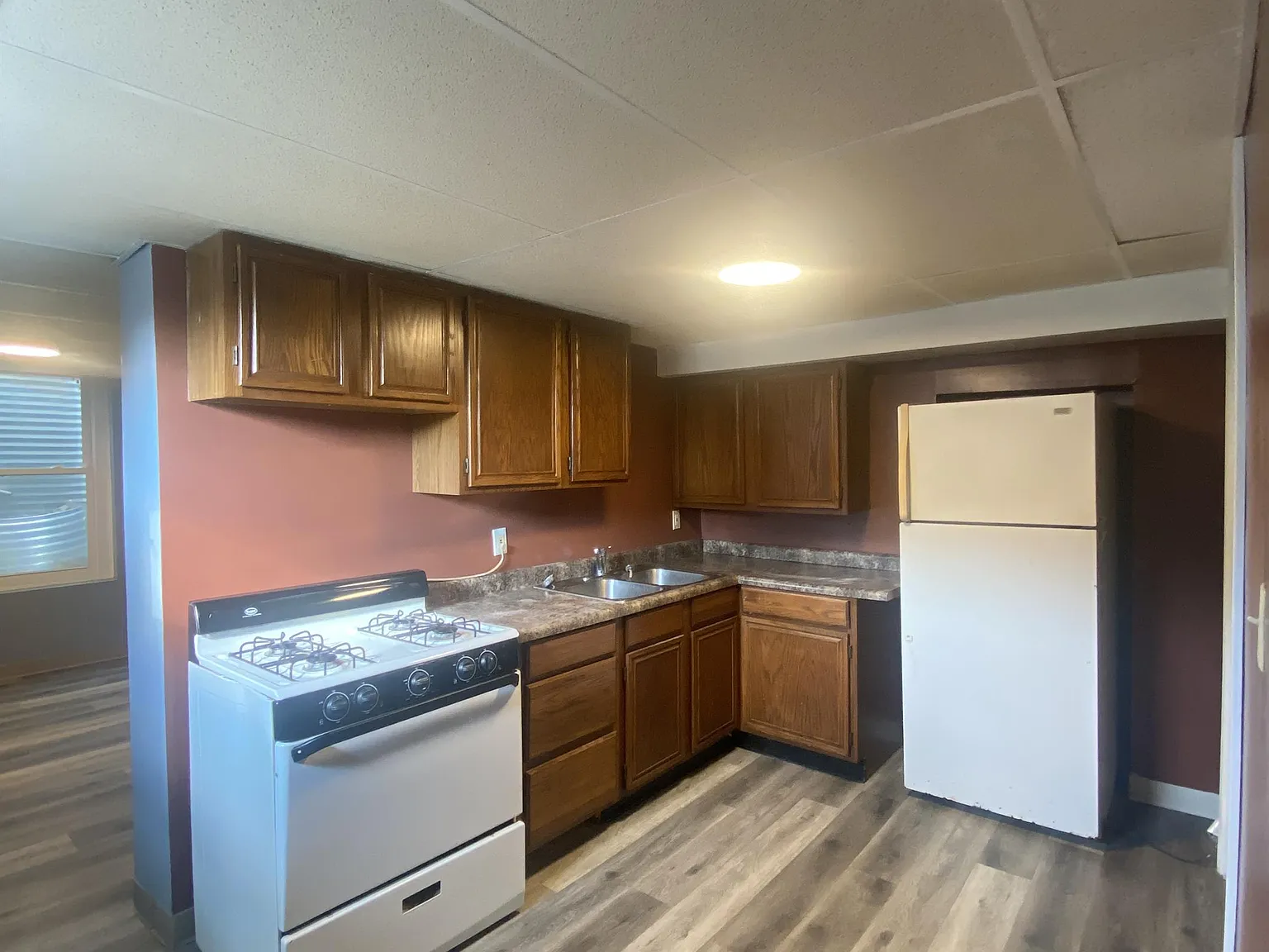 417 East Cook Street - E — Photo 2