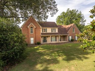 8485 Poplar Pike, Germantown, TN 38138