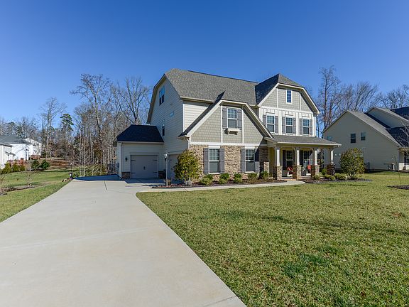 2nd image of 6508 Loyola Ct