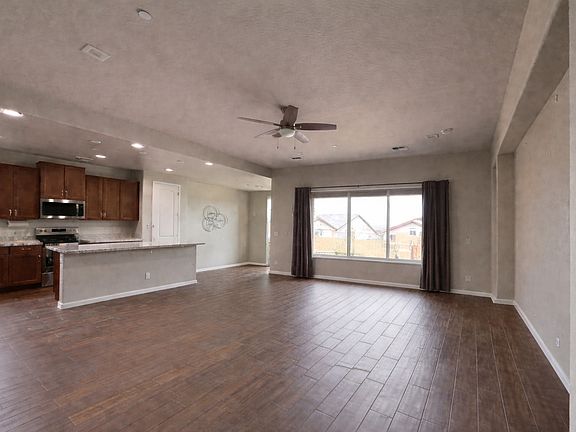 3rd image of 607 Tapco Ln