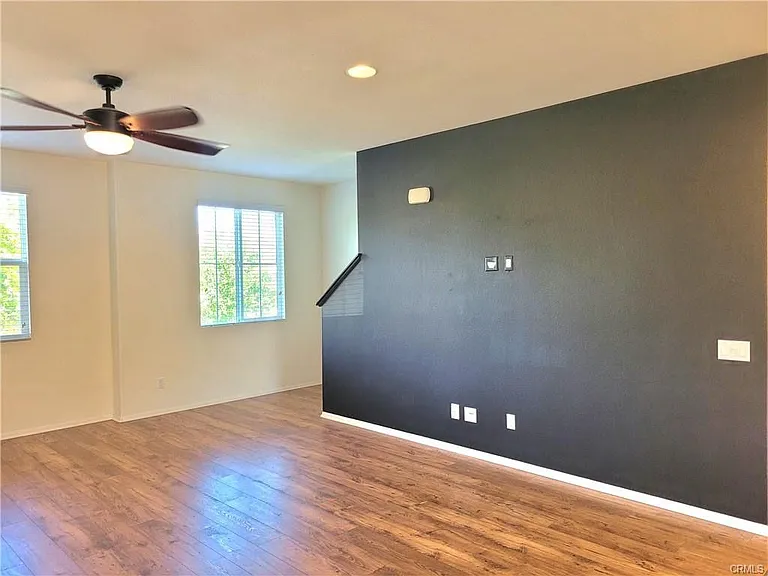 40955 Belleray Ave — Photo 15