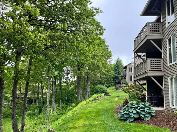 2052 Stone Rdg, Wintergreen Resort, VA 22967