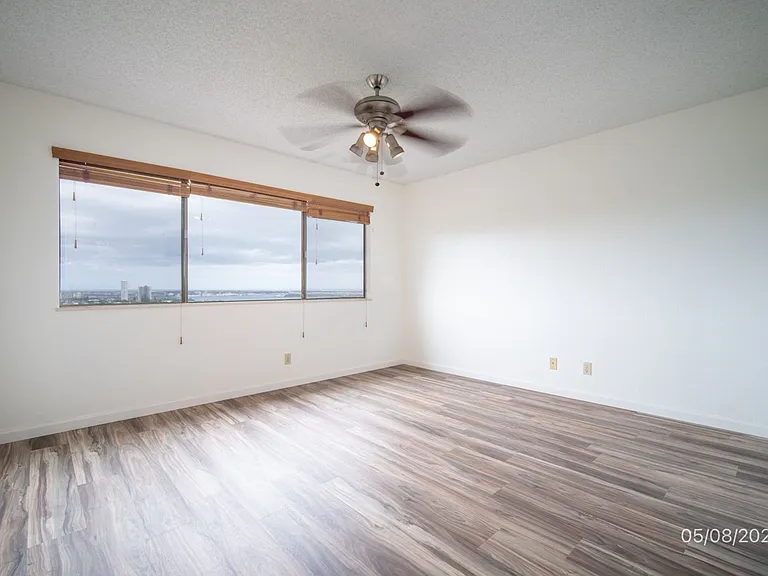 98-1733 Kaahumanu St #34B — Photo 17